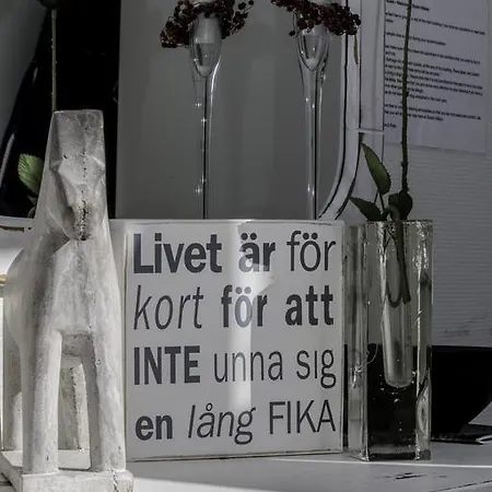 Stall Haellarp Falkenberg Exterior photo